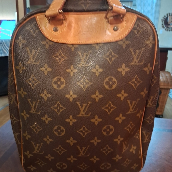 Louis Vuitton Handbags - Louis Vuitton Brown Monogram Men's Bag